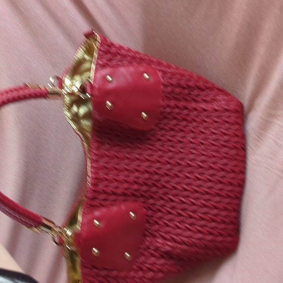 Red Purse - Picture 1 of 5